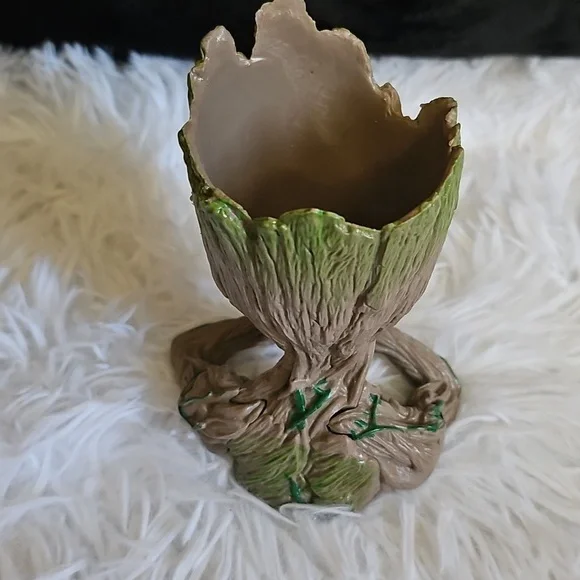 Tree-Themed Planter with Green Accents - Picture 2 of 3